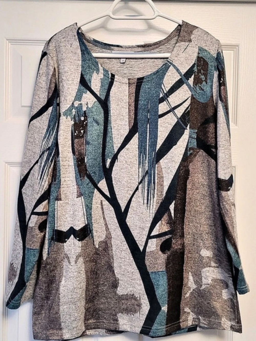 La Madonna Abstract Long Sleeve in Gray & Blue Size XL